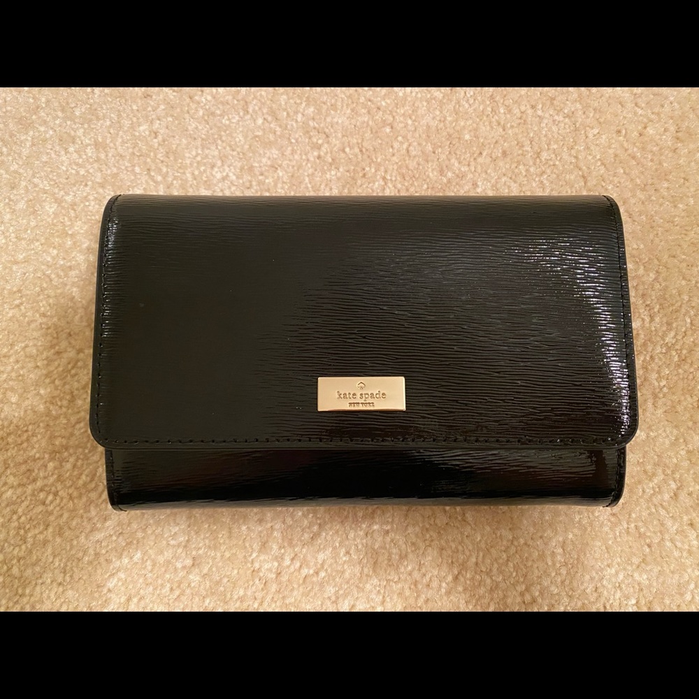 NWT Leather Kate Spade Wallet / Crossbody